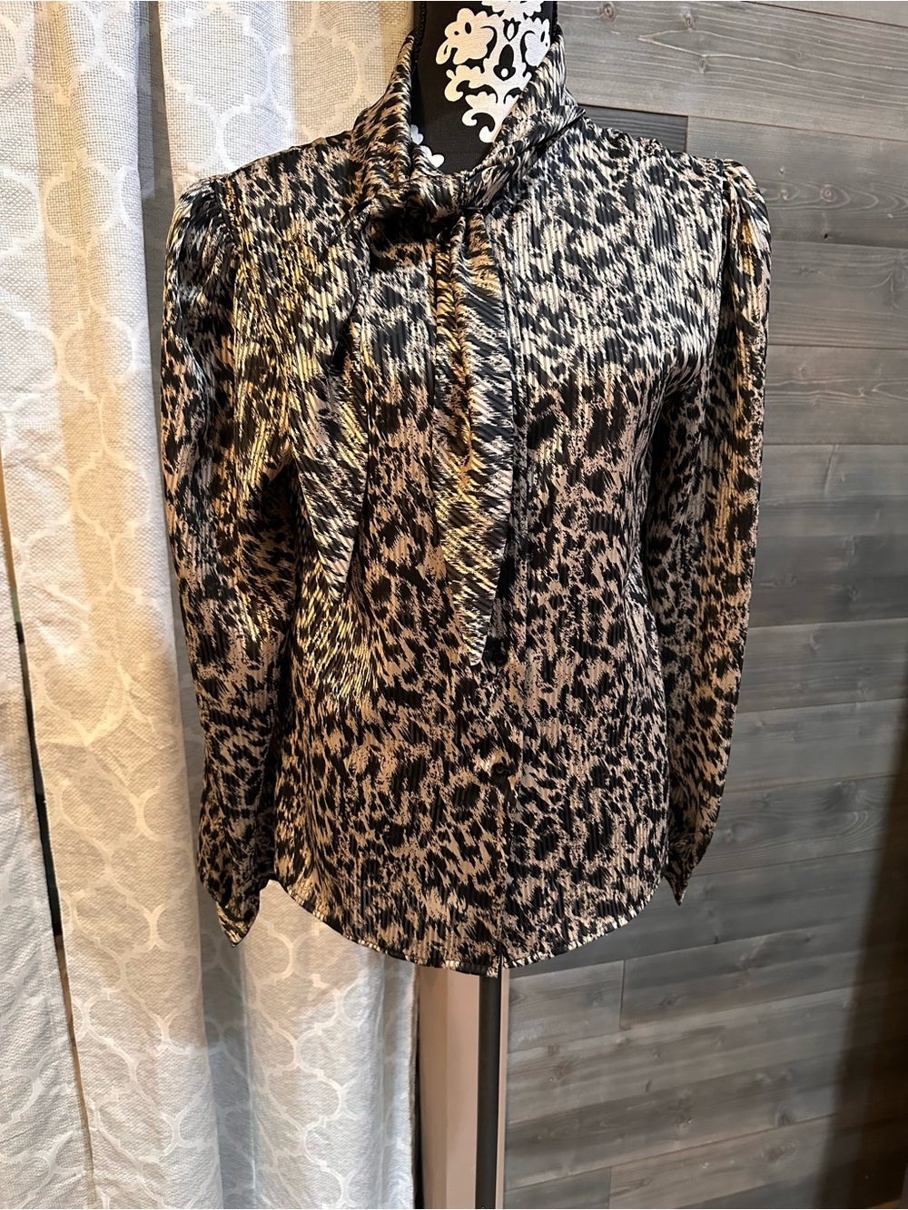 Val Andrea Animal Print Blouse in Black and Tan size 14